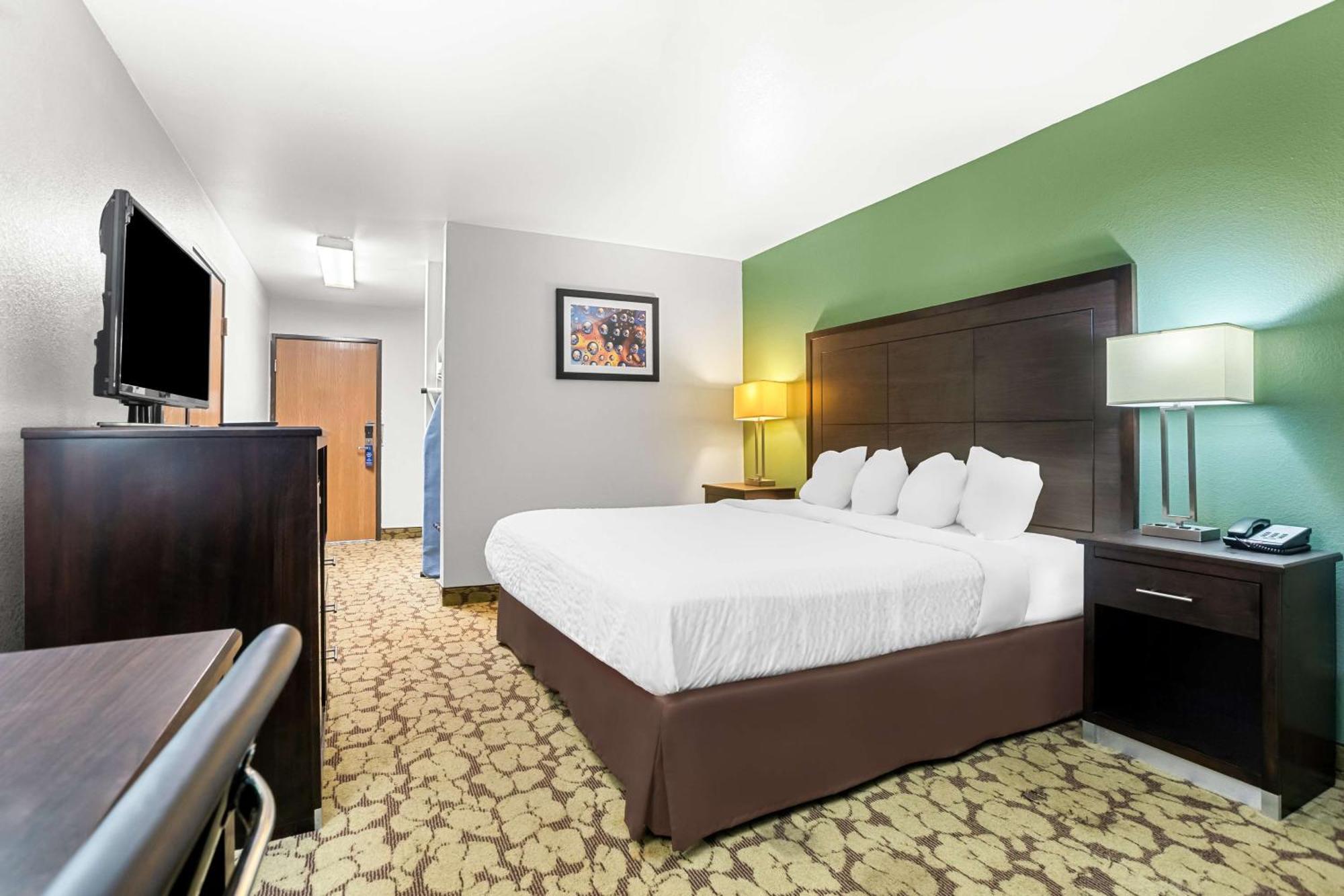 Surestay Plus Hotel By Best Western Bettendorf Exterior photo