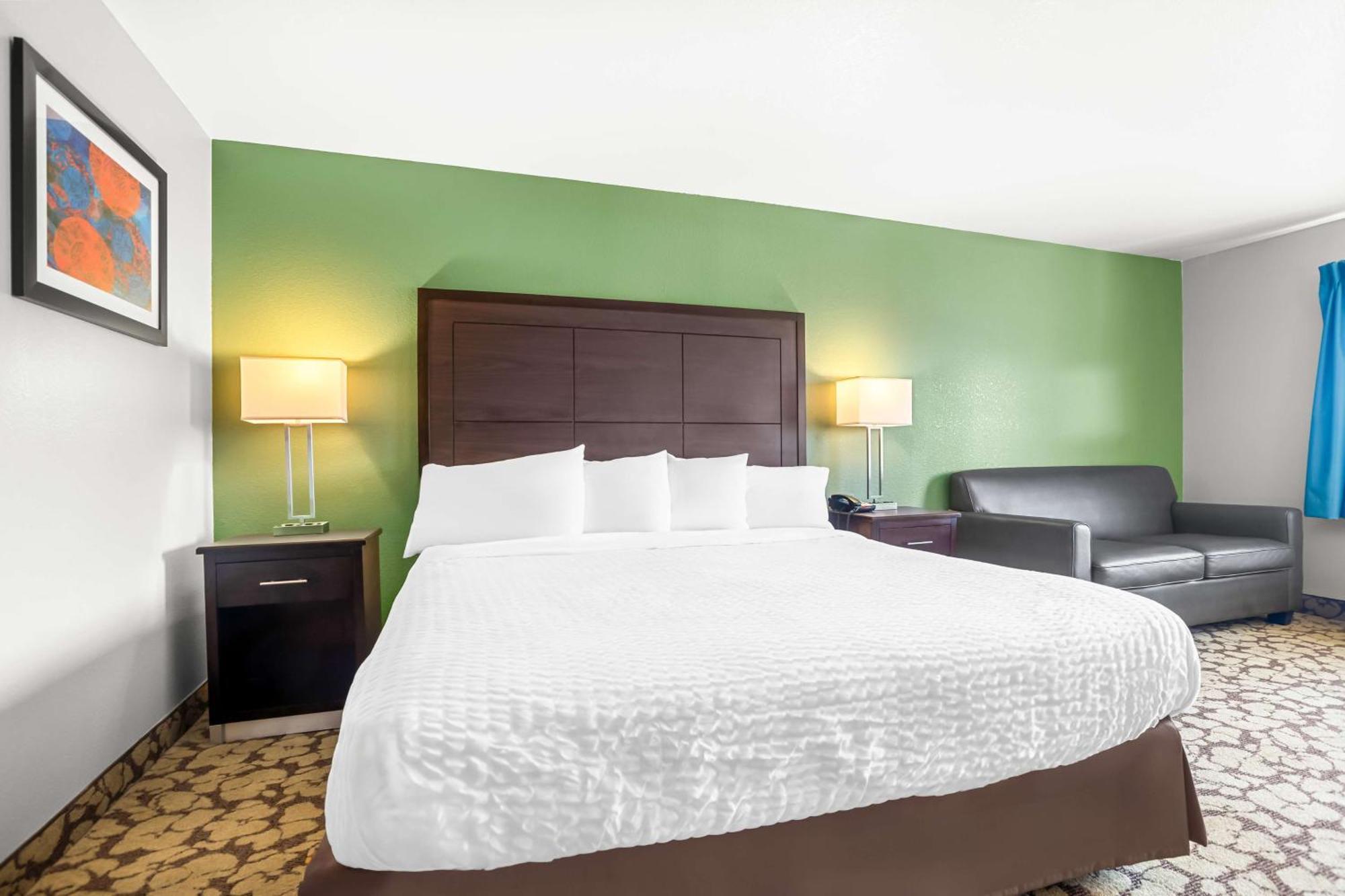 Surestay Plus Hotel By Best Western Bettendorf Exterior photo
