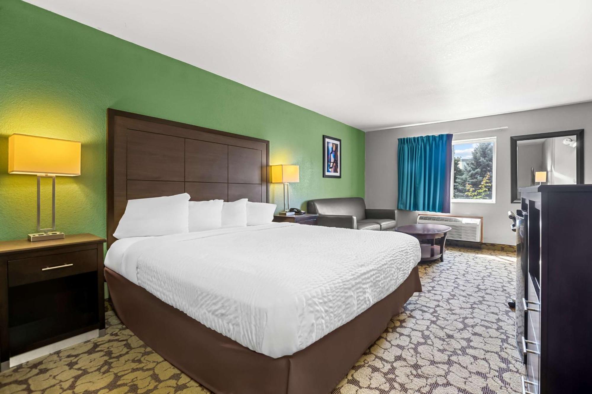 Surestay Plus Hotel By Best Western Bettendorf Exterior photo